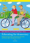 Broszury Rady Europy “Learning and Living Democracy”